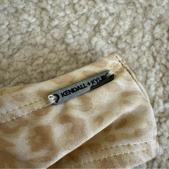KENDALL & KYLIE | Gold Leopard Print Ruched Bikini Bottom Beachy Summer | Size L - Picture 3 of 8